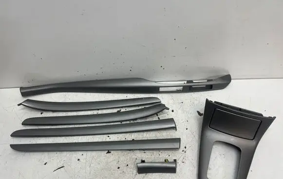 Toyota Avensis T250 Interior decorative trim set 67711