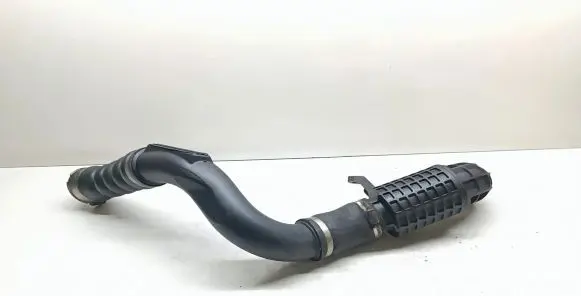 BMW 2 F46 Intercooler hose/pipe