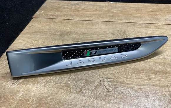 Jaguar F-Pace Fender trim (molding) HK8M280B10A