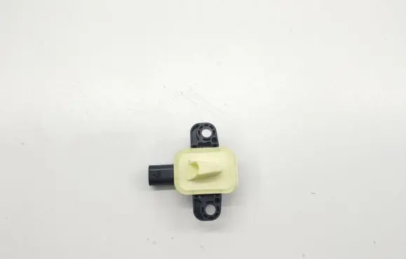 Mercedes-Benz B W246 W242 Airbag deployment crash/impact sensor A1668210351 56054084AA 00259175