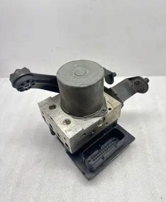 BMW 5 E60 E61 ABS Pump 6758743 2265100359 3451675874
