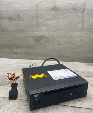 Jaguar XF X250 Navigation unit CD/DVD player AW8310E887CB 4621009451 093523013