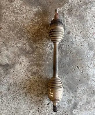 Mitsubishi Shogun Rear driveshaft 3715A099