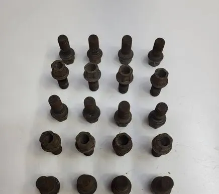 Volkswagen Caddy Nuts/bolts