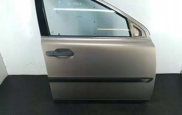 Volvo XC90 Front door