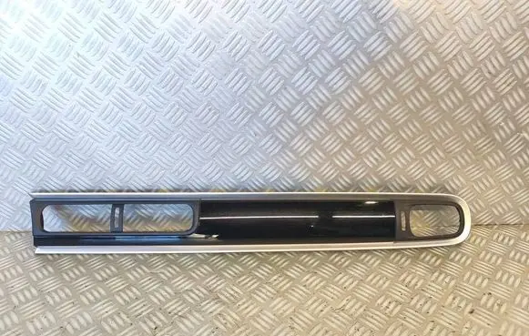 Citroen C3 Panel trim 9812401777 AA38100413