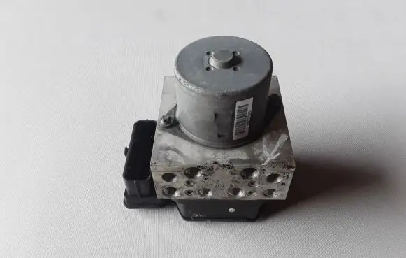 Ford Galaxy ABS Pump CG912C405CC