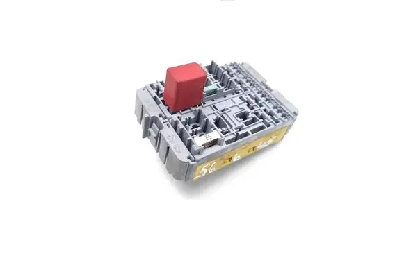 Peugeot Boxer Fuse module 1385798080