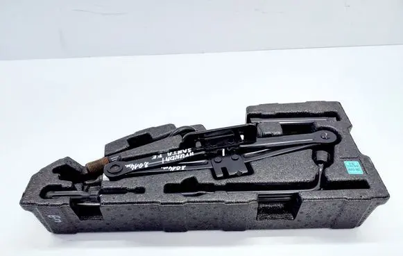 Hyundai Santa Fe Lift Jack 091492W000