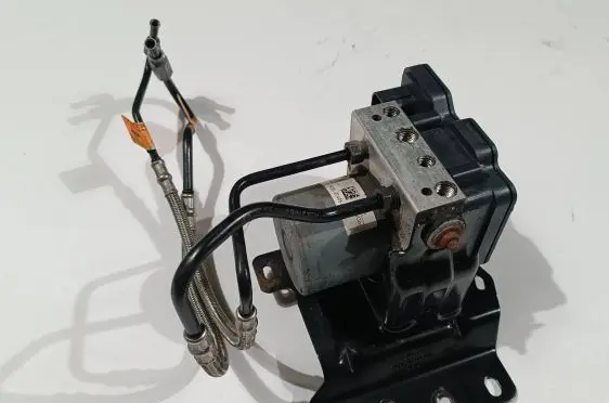 Ford F350 ABS Pump HC3C-2C405-A