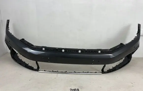Volkswagen PASSAT B8 Front bumper 3G0807221G