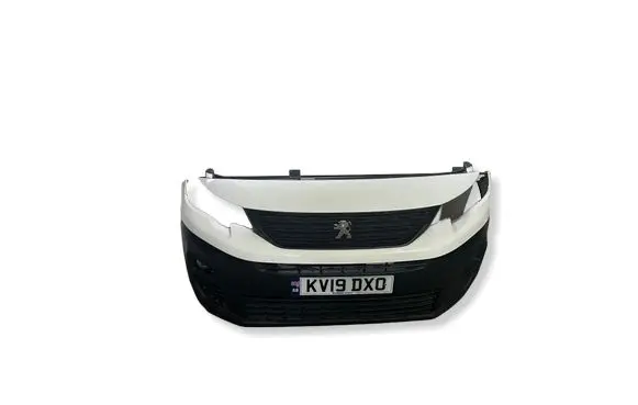 Peugeot Partner III Front bumper 