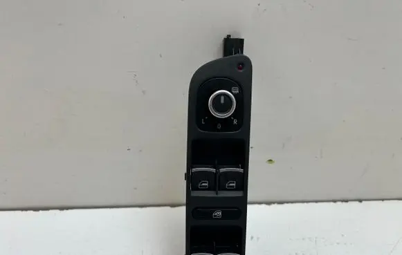 Volkswagen Golf VII Electric window control switch 5K4953857 5K1959565