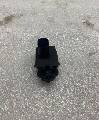 BMW 2 F46 Air quality sensor 74578910 31N10592137 6833650