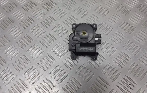 Mazda 5 Central body control module 861000-0990