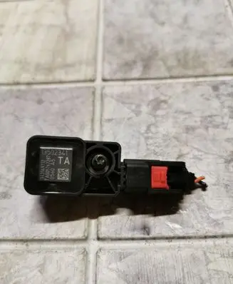 Opel Insignia A Airbag deployment crash/impact sensor 13502341 343149712