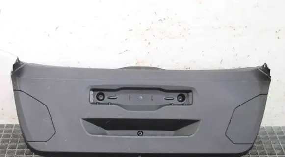BMW 1 F40 Centre console side trim rear 7456065