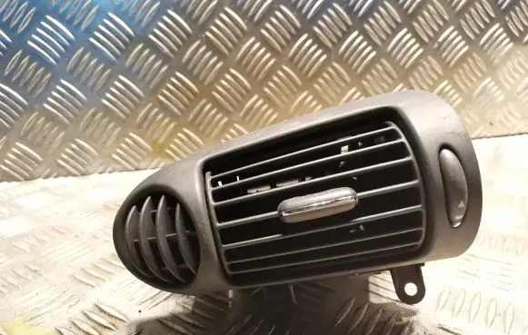 Mercedes-Benz C W203 Dashboard air vent grill cover trim 2038300554