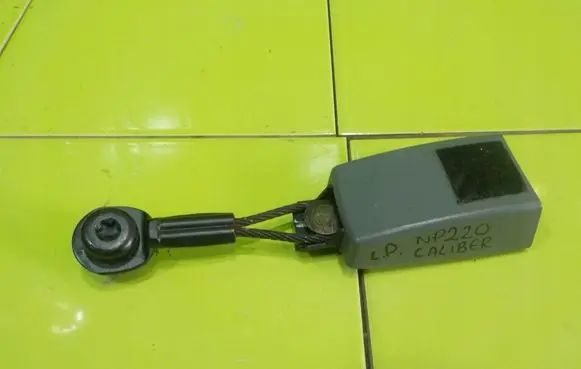 Dodge Caliber Front seatbelt PRZOD NP220