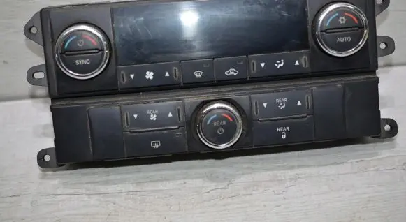 Fiat Freemont Climate control unit 55111898AE