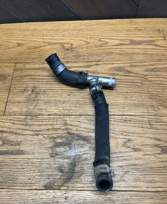 Nissan Qashqai Coolant pipe/hose 