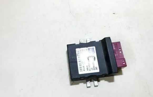 BMW 3 F30 F35 F31 Antenna control unit 10859410 923091104