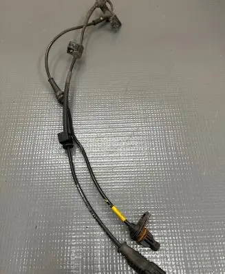 KIA Sportage ABS brake wheel speed sensor 95670D3000