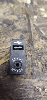 BMW 3 F30 F35 F31 USB socket connector 169593