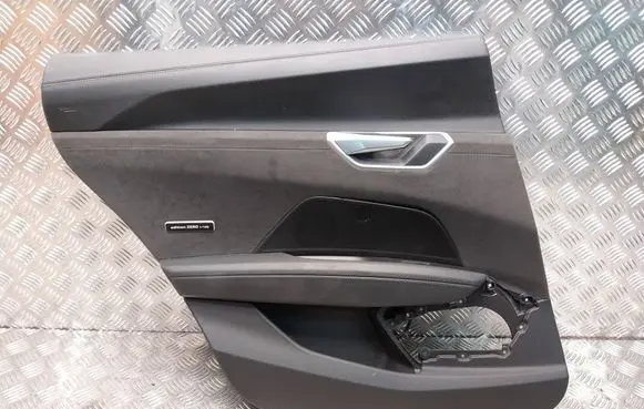 Audi E-tron GT Coupe rear side trim panel S26380677 4J3868067 4J3867317A