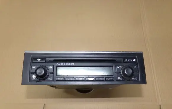 Audi A4 S4 B6 8E 8H Radio/CD/DVD/GPS head unit 8E0035186