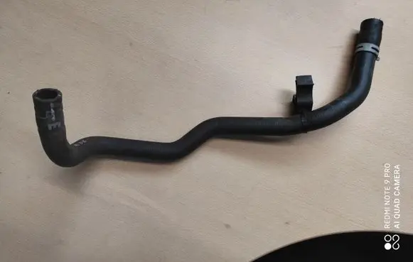 Ford Focus Engine coolant pipe/hose