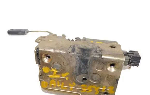 Iveco Daily 3rd gen Front door lock