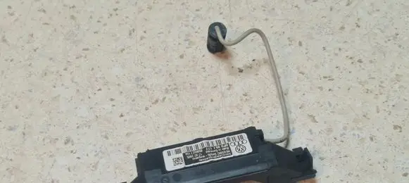 Audi A3 S3 8P Alarm movement detector/sensor 8P0951177