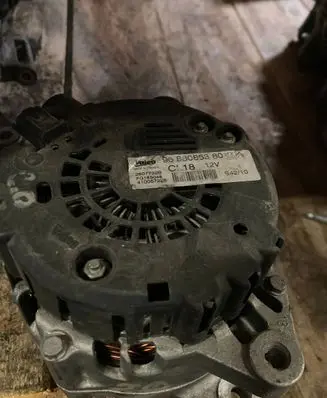 Citroen C5 Generator/alternator 9688085380