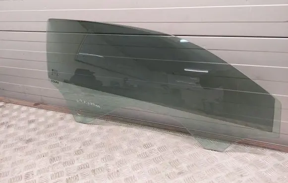 Chevrolet Camaro Front door window/glass (coupe) 43R001237 DOT15 E000215