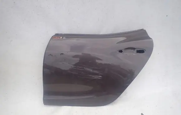 Maserati Ghibli Rear door
