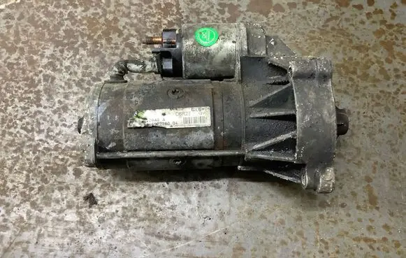 Peugeot Expert Starter motor D8R27 9646972280
