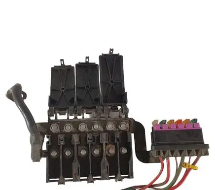 Skoda Fabia Mk2 (5J) Fuse box set 5J0937548