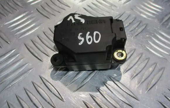 Volvo S60 Central body control module 74932G