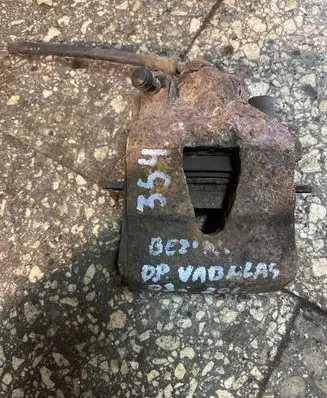 Volkswagen New Beetle Front brake caliper