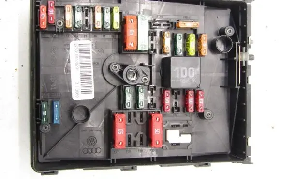 Audi Q3 8U Fuse box set 1K0937125D