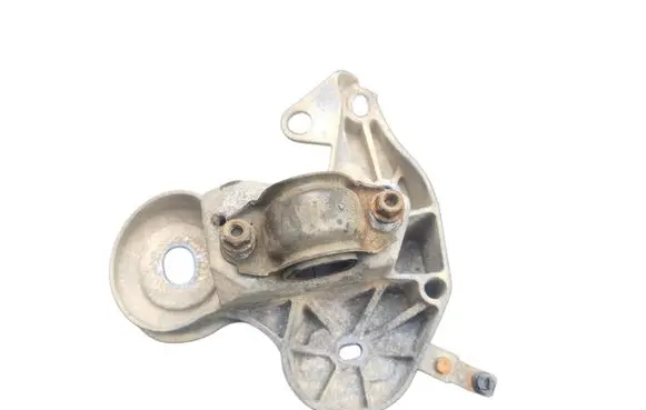 Audi A6 S6 C6 4F Engine mounting bracket 4F0199352M