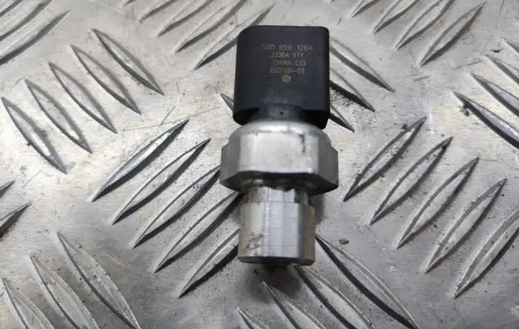 Air conditioning (A/C) pressure sensor