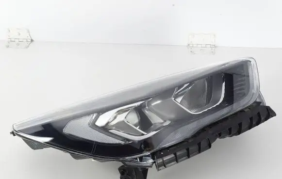 Ford Kuga II Headlight/headlamp GV41-13W029-FD