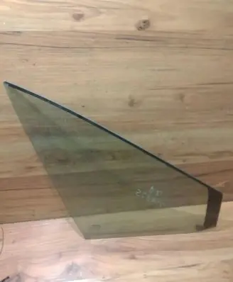 Renault Scenic II - Grand scenic II Front door vent window glass four-door 