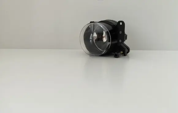 BMW 5 E60 E61 Front fog light 6910791 63176910791