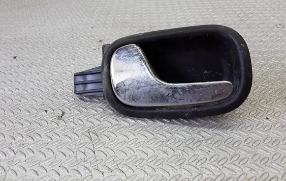 Audi A4 S4 B5 8D Rear door interior handle 8D0839019