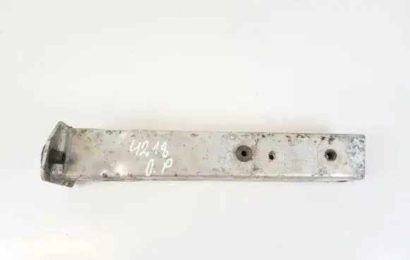 Audi A8 S8 D4 4H Front bumper shock/impact absorber 4H0806064E