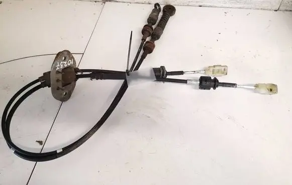 KIA Ceed Gear shift cable linkage 