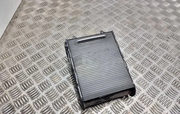 Volkswagen PASSAT B7 Cup holder front 3C0858329J 502232